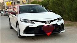 تۆیۆتا کامری